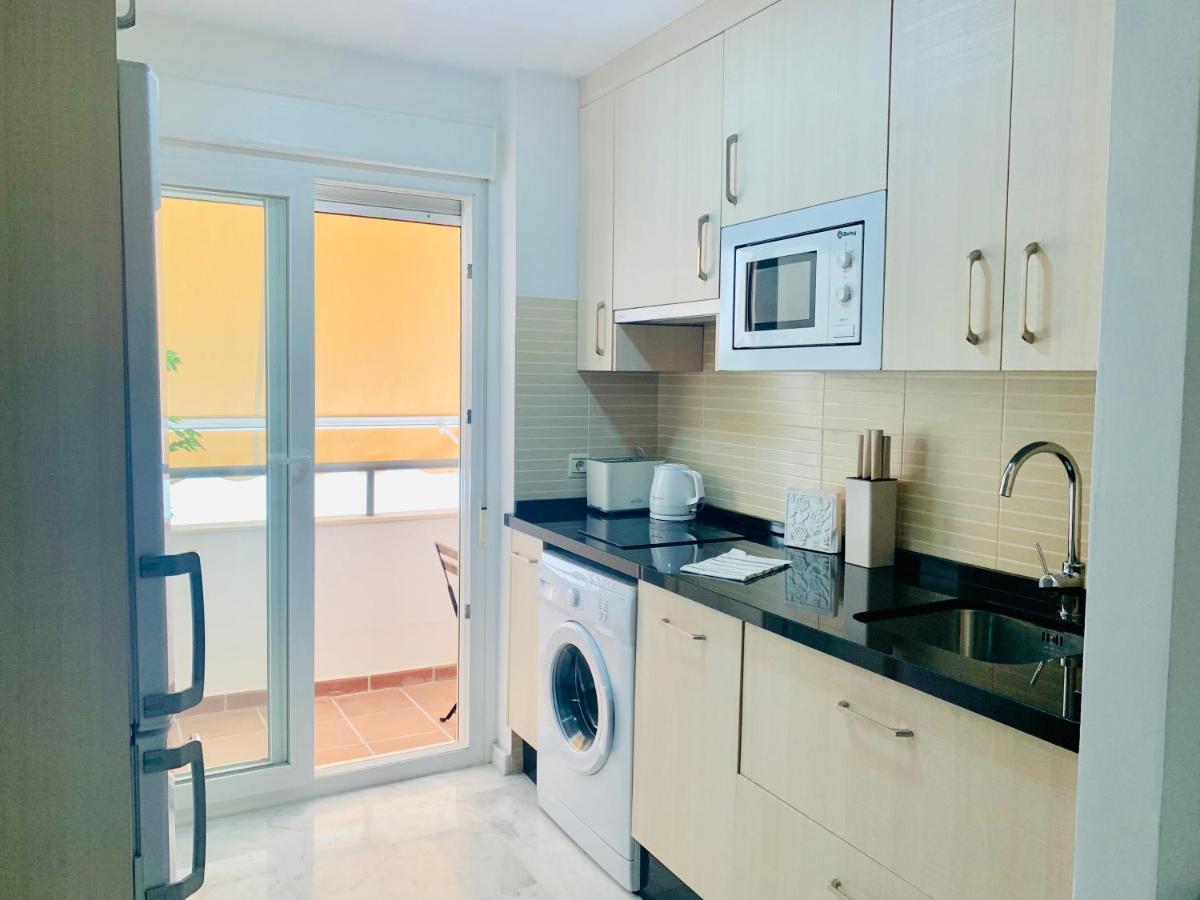 Homely Malaga Parras Con Terraza Interior Y Parking Privado Bajo Suplemento Buitenkant foto