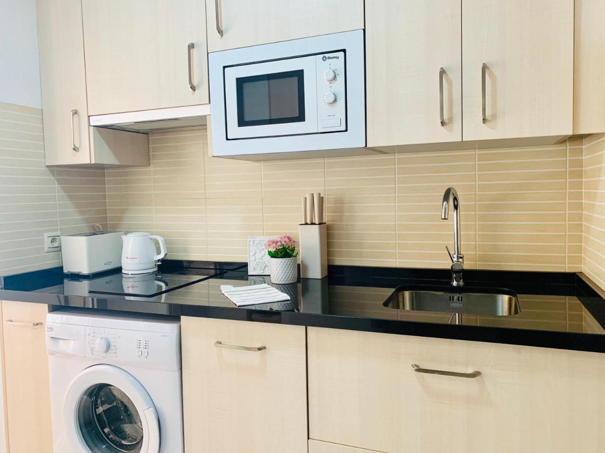 Homely Malaga Parras Con Terraza Interior Y Parking Privado Bajo Suplemento Buitenkant foto