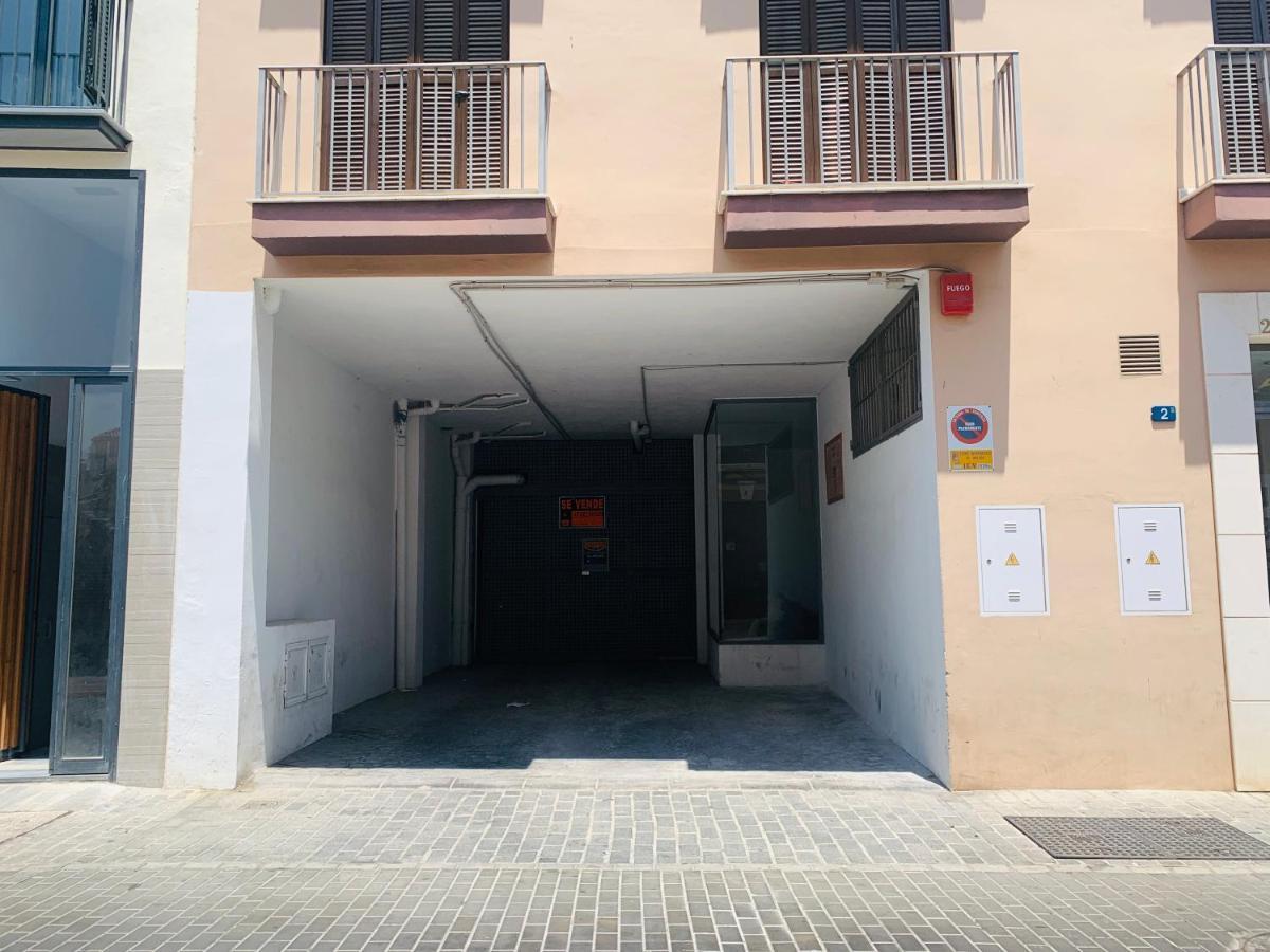 Homely Malaga Parras Con Terraza Interior Y Parking Privado Bajo Suplemento Buitenkant foto